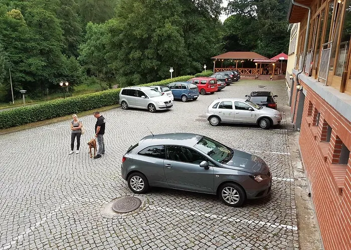 - Restaurant Sophienaue